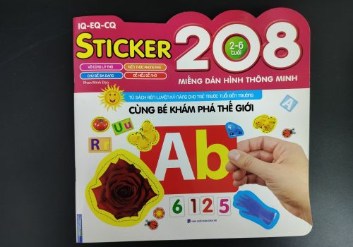 Sách - 208 Sticker Miếng Dán Hình Thông Minh IQ - EQ - CQ (2-6 tuổi) - Cùng bé khám phá thế giới