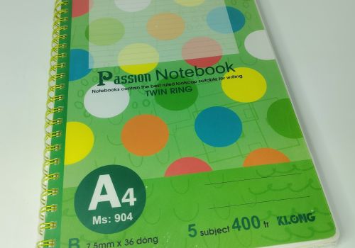 Sổ lò xo A4 bìa nhựa bồi 400tr Klong - MS904