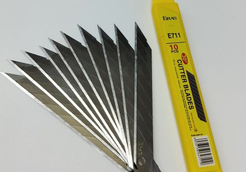 Lưỡi dao dọc giấy 30 độ E711