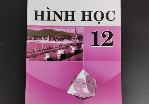SGK HÌNH HỌC - L12