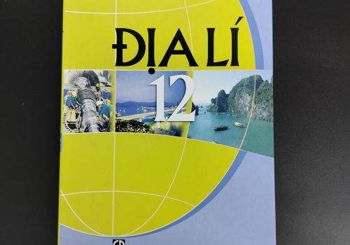 SGK ĐỊA LÍ - L12