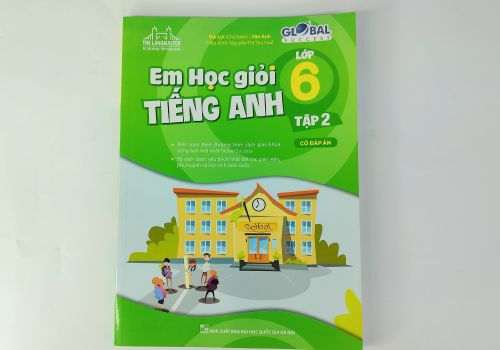 Em học giỏi Tiếng Anh Lớp 6/2 ( Có Đáp Án )